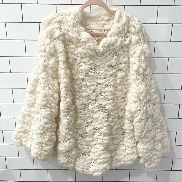 Rare For Love and Lemons 🍋 Off White Knitz Knit Oversized Sweater Size Small - Picture 3 of 10